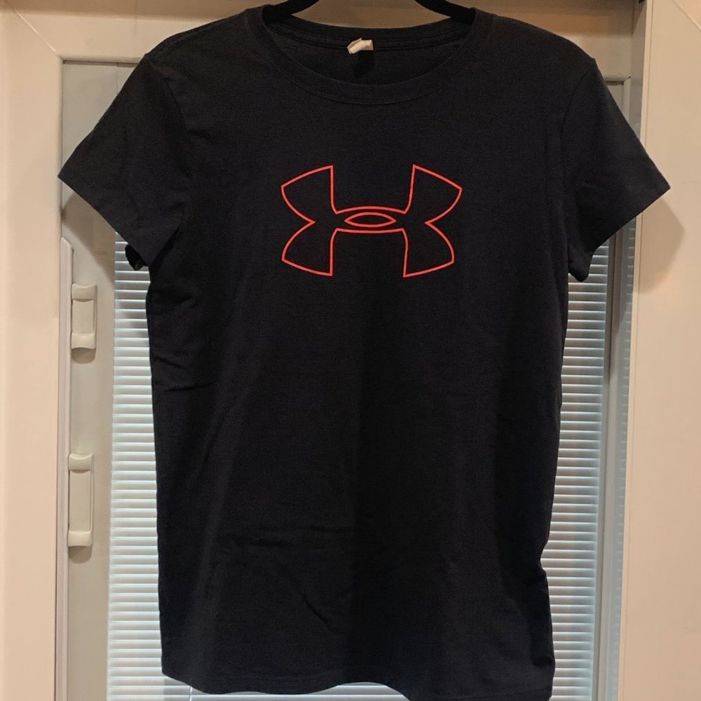 GUC Under Armour UA Big Logo Black Heat Gear T-Shirt Size Small